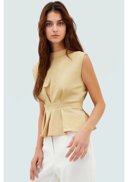 Fitted Bisiklet Yaka Bluz Nefes Alan Polyester Kumaştan Iş Giysisi Rahat ve Şık Modern Stil modelleri