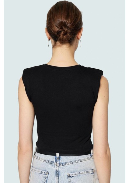 Yazlık Kolsuz Crop Bluz Pamuklu Örme Renk Basic Kalıp Özel Tasarım Uzun Ömürlü Şık Görünüm modelleri