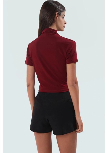 Polyester Elastan Örme Bluz Dik Yaka Fitted Kısa Kollu Yazlık Yüksek Kalite Rahat Kullanım modelleri