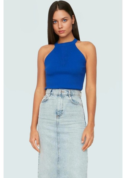 Kolsuz Triko Bluz 100% Akrilik Halter Yaka Regular Kesim Cepsiz Mükemmel Uyum modelleri