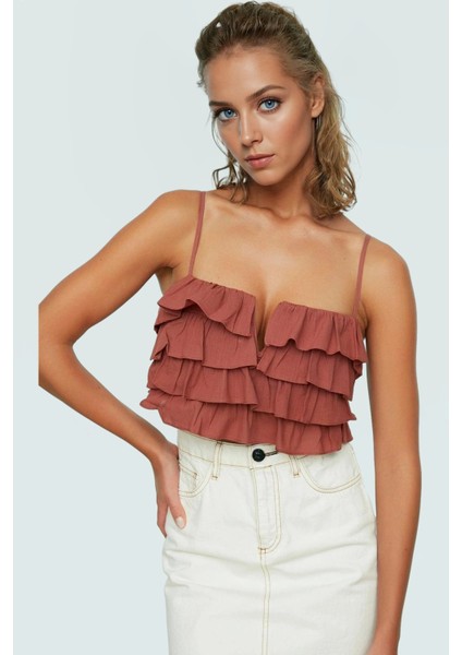 Kolsuz Flamlı Pamuk Bluz V Yaka Fırfır Detaylı Regular Kalıp Yazlık Crop Kaliteli Işçilik fiyatları