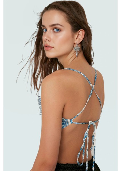 Yazlık Kadın Crop Bluz Şal Desenli Degaje Yaka Dokuma Kumaş Sırtı Bağlamalı Uzun Ömürlü fiyatları