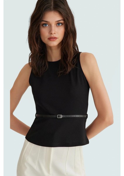 Örme Bluz Bisiklet Yaka Fitted Kalıp Scuba Krep Kumaş Şık Görünüm Modern Stil