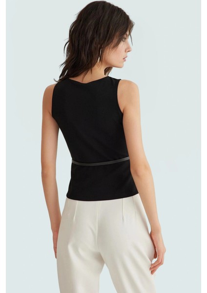 Örme Bluz Bisiklet Yaka Fitted Kalıp Scuba Krep Kumaş Şık Görünüm Modern Stil fiyatları