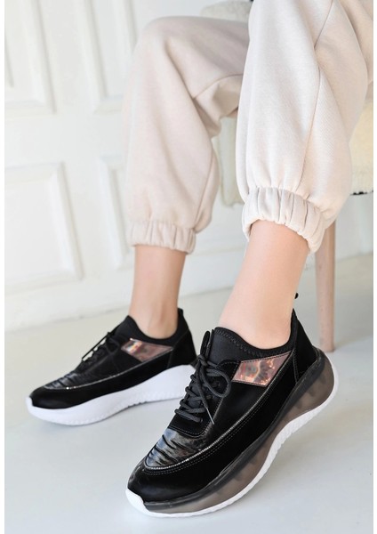 Nadio Siyah Rugan Bağcıklı Spor Ayakkabı fiyatları