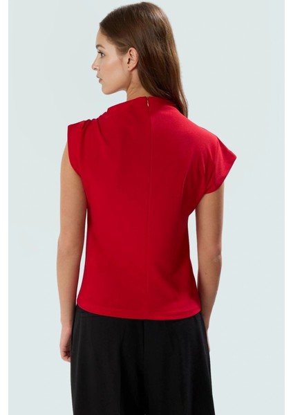 Kısa Kol Scuba Krep Örme Bluz Dik Yaka Aksesuar Detaylı Fitted Mükemmel Uyum Premium Kalite modelleri