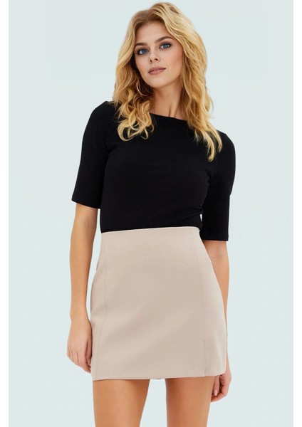 Örme Pamuklu Bluz Kayık Yaka Kısa Kol Vücuda Oturan Günlük Stil Dayanıklı Malzeme