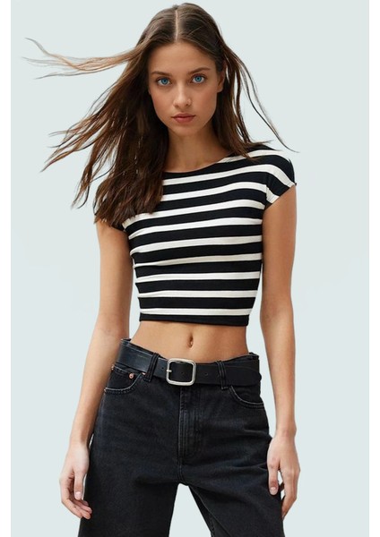 Kadın Kolsuz Örme Bluz Renk Basic Fitted Crop Bisiklet Yaka Konforlu Kesim Özel Tasarım fiyatları