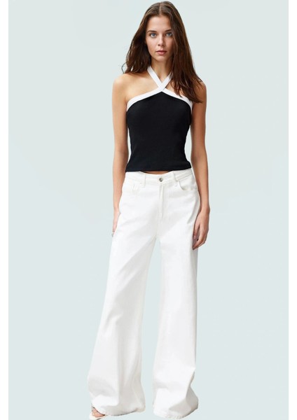 Kolsuz Fitted Bluz Renk Bloklu Desen ve Pamuklu Kumaş Rahat Kullanım Kaliteli Işçilik modelleri