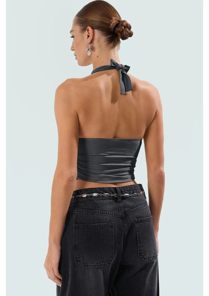 Vücuda Oturan Boyundan Bağlamalı Crop Bluz Polyester Elastan Sandy Dokuma Yüksek Kalite modelleri