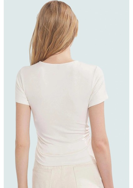 Fitted Crop Bluz Viskoz Ribana Kumaş Bisiklet Yaka Yazlık Özenle Seçilmiş Seçkin Malzeme modelleri