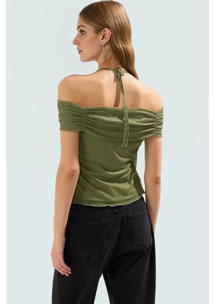 Yazlık Kısa Kollu Astarlı Örme Bluz Carmen Yaka ve Bağlama Detayı Mükemmel Uyum Özel Tasarım modelleri