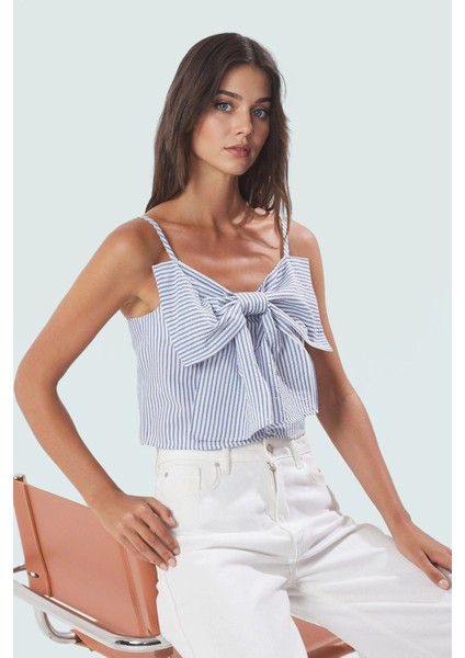 Fiyonklu Çizgili Dokuma Bluz Kolsuz Kare Yaka Yazlık Rahat Kullanım Konforlu Kesim fiyatları