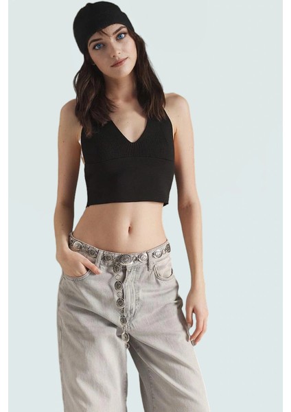 Super Crop Triko Bluz V Yaka Fitted Kalıp Günlük Kullanım Için Şık Görünüm fiyatları