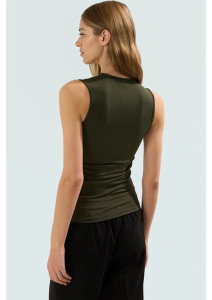 96% Polyester 4% Elastan Fitted Bluz Asimetrik Yaka Kolsuz Tasarım Zarifane modelleri
