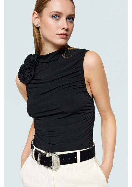 Kolsuz Örme Bluz Dik Yaka Regular Kalıp Polyester Karışımlı Yazlık Premium Kalite Modern Stil