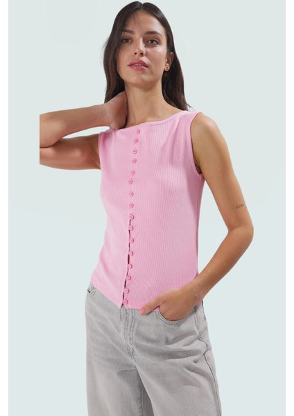 Kadın Kolsuz Örme Bluz Kayık Yaka Fitted Kalıp Rahat Günlük Stil ve Şık Modern fiyatları