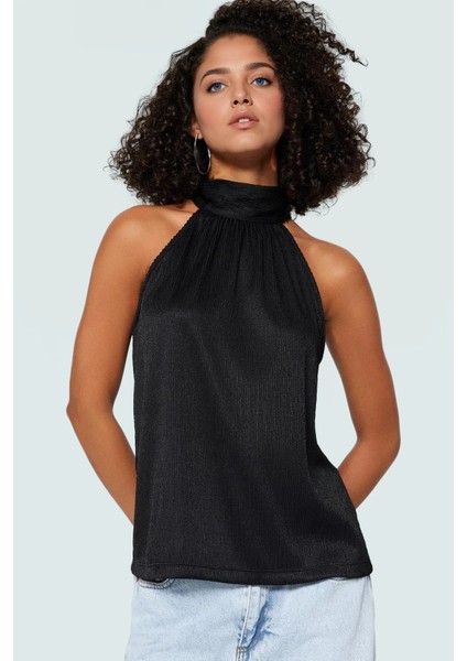 Kadın Yazlık Bluz Halter Yaka Pilise Dokuma Regular Kalıp Polyester Kumaş fiyatları