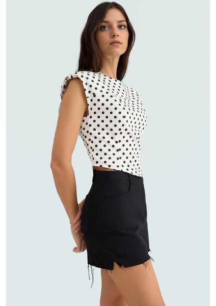 Pamuklu Gabardin Bluz Puantiyeli Desen Bisiklet Yaka Crop Fitted Dayanıklı Malzeme modelleri
