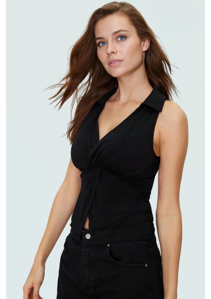 Yazlık Kolsuz Bluz Fitted Kalıp Polo Yaka Örme Kumaş Mükemmel Uyum Trend Tasarım fiyatları