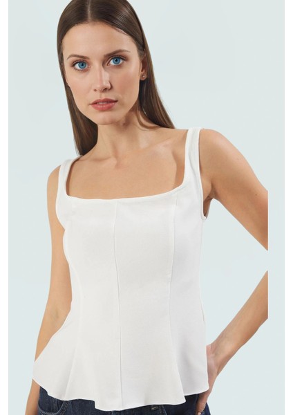 Yazlık Basic Peplum Bluz Regular Kalıp Finike Dokuma Uzun Ömürlü Şık Görünüm fiyatları