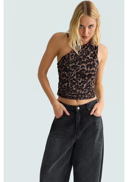 Asimetrik Yaka Leopar Desenli Örme Bluz Fitted Kalıp Yaz Için Günlük Kullanım Için Modern Stil fiyatları