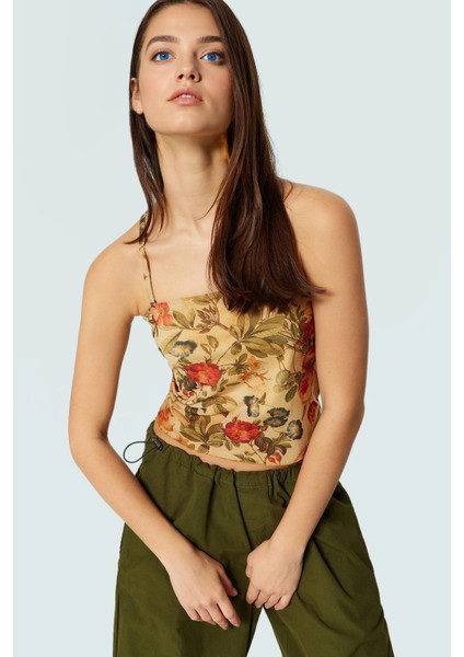 Astarlı Tül Örme Kolsuz Crop Bluz Çiçek Desenli Fitted Rahat Kullanım fiyatları