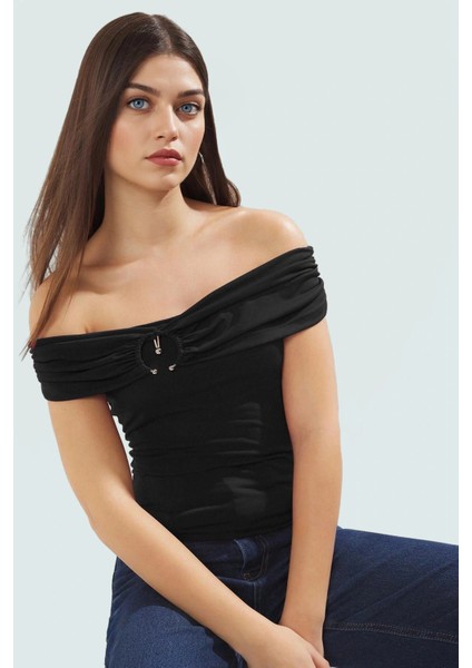 Rahat ve Şık Bluz Sandy Dokuma Polyester Elastan Karışımı Carmen Yaka Premium Kalite fiyatları