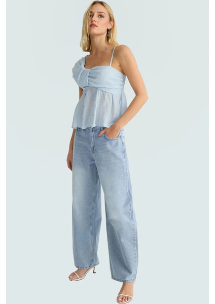 Omuz Bağlama Detaylı Aerobin Dokuma Bluz Rahat Kalıp Yazlık Dayanıklı Malzeme Kullanım