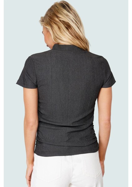 Polyester Karışımlı Bluz Crop Boy Fitted Kalıp Kısa Kol Seçkin Malzeme Dayanıklı modelleri