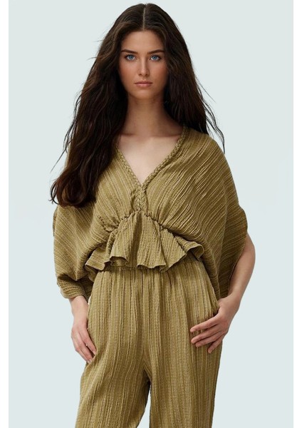 Dokuma Crinkle Bluz V Yaka Keten Karışımlı Yazlık Şıklık Rahat Kullanım Profesyonel Görünüm fiyatları