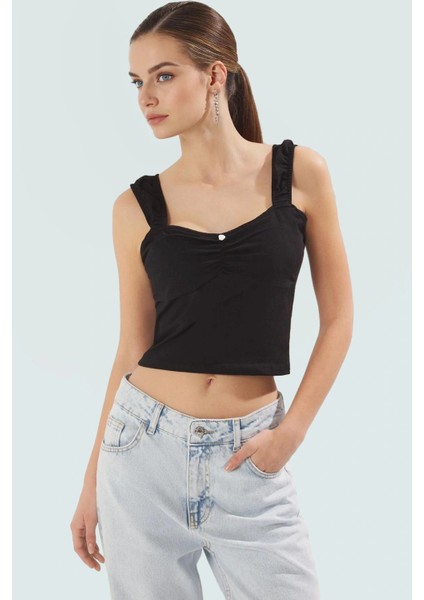 Yazlık Kadın Bluz Crop Örme Pamuklu Likralı Penye Havuz Yaka Premium Kalite Trend Tasarım