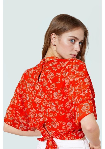 Çok Çiçekli Desenli Şifon Bluz Kadın Yazlık Kısa Kol Şık Görünüm Yüksek Kalite