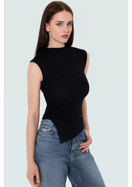Dik Yaka Fitted Örme Bluz Regular Boy Asimetrik Kesim Mükemmel Uyum Özel Tasarım modelleri