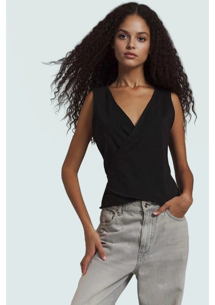 Vücuda Oturan Anvelop Bluz Likralı Penye Crop Casual Rahat ve Şık Modern Stil Uzun Ömürlü