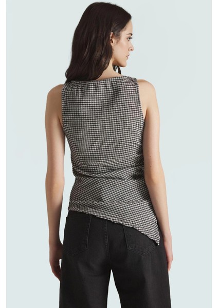 Asimetrik Kolsuz Örme Bluz Jakarlı Dokuma Polyester Kumaş Rahat Kullanım modelleri