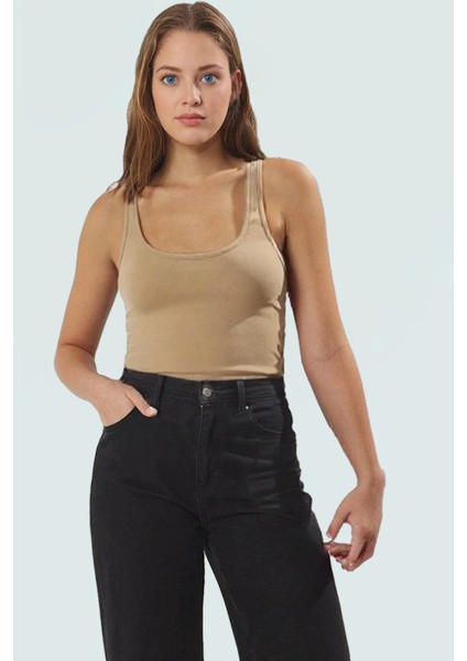Kolsuz Bluz Yazlık Casual Fitted Interlok Örme Kumaş Özenle Seçilmiş Kaliteli Işçilik