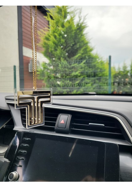 Pleksi Gold Zincir Askılı Dikiz Aynası Süsü Şık Hediyelik Araç Marka Logolu Oto Aksesuar modelleri
