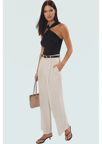 Rahat V Yaka Örme Bluz Polyester Elastan Kumaşlı Yazlık Profesyonel Görünüm fiyatları