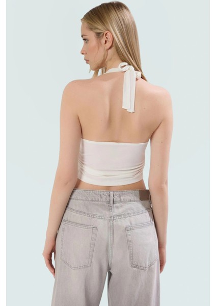 Vücuda Oturan Boyundan Bağlamalı Crop Bluz Polyester Elastan Sandy Dokuma Yüksek Kalite modelleri