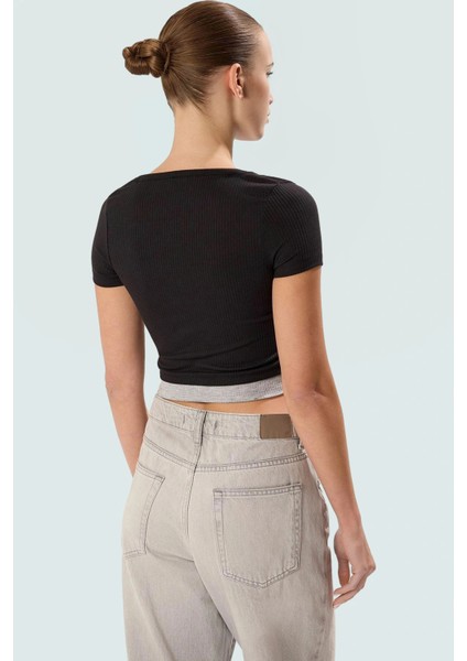 Çıtçıtlı Kısa Bluz Polyester Kaşkorse Örme Günlük Stil Rahat Kullanım Şık Görünüm modelleri