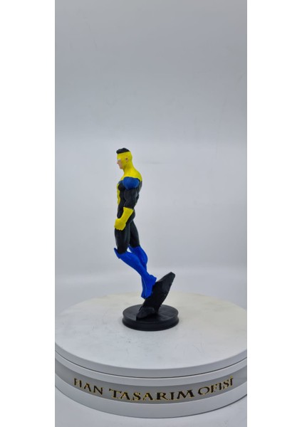 Invincible 20 cm Figür