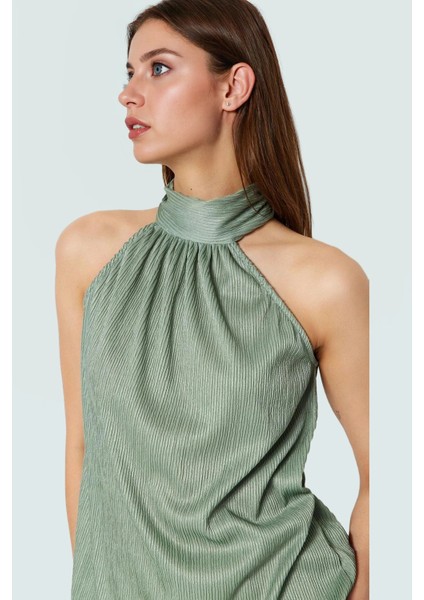 Kadın Yazlık Bluz Halter Yaka Pilise Dokuma Regular Kalıp Polyester Kumaş fiyatları