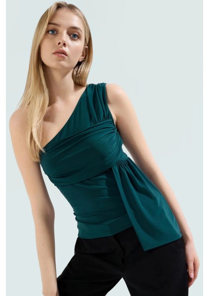 Polyester Elastan Yazlık Bluz Asimetrik Yaka Fitted Kalıp Regular Boy Özenle Seçilmiş