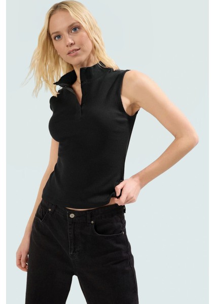 Yazlık Rahat Modal Polyester Bluz Dik Yaka Fitted Kolsuz Zarifane Tasarım fiyatları