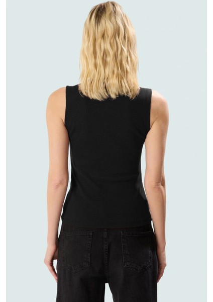 Yazlık Rahat Modal Polyester Bluz Dik Yaka Fitted Kolsuz Zarifane Tasarım modelleri
