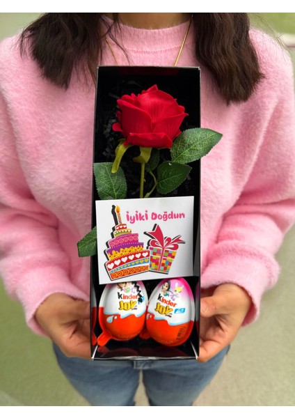 Dogum Gunu Hediye Ese Hediye Sevgiliye Hediye Kiz Arkadasa Kırmızı Gül ve Kinder Joy Yumurtalar