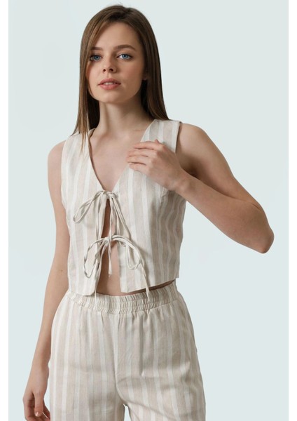 Keten Görünümlü Çizgili Crop Bluz V Yaka Kolsuz Rahat Uzun Ömürlü Trend Tasarım
