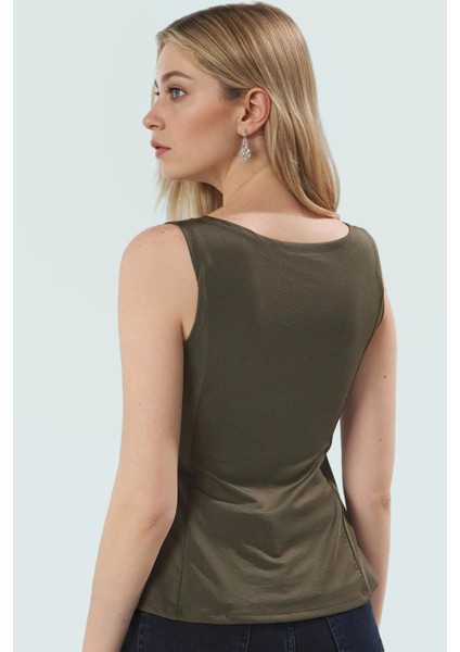 Yazlık Micro Örme Bluz Fitted Kalıp Bisiklet Yaka Peplum Detay Modern Stil Rahat ve Şık modelleri