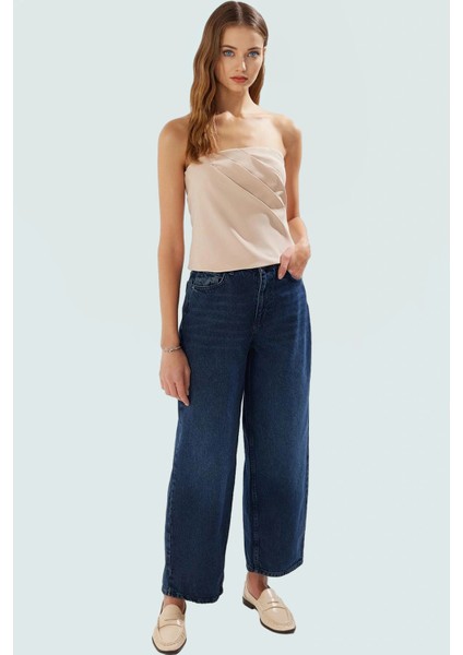 Yazlık Straplez Bluz Finike Dokuma Kolsuz Fitted Kalıp Premium Kalite Özenle Seçilmiş modelleri